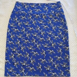 3/$10❣️LULAROE Blue Sparrow Patterned Women's Penicil Skirt